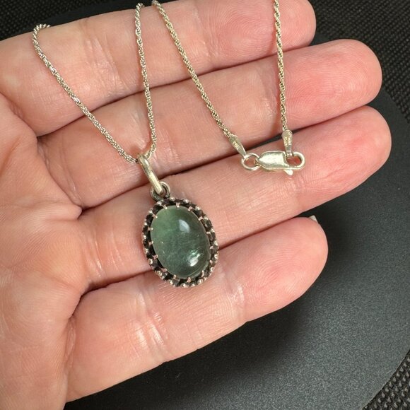 Sterling Silver 925 Green Quartz Beaded Border Pendant Necklace Size 16'' Length - Picture 3 of 8